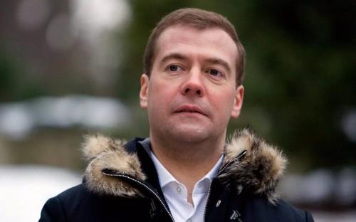 Дмитрий Медведев выложил фото с Шымбулака