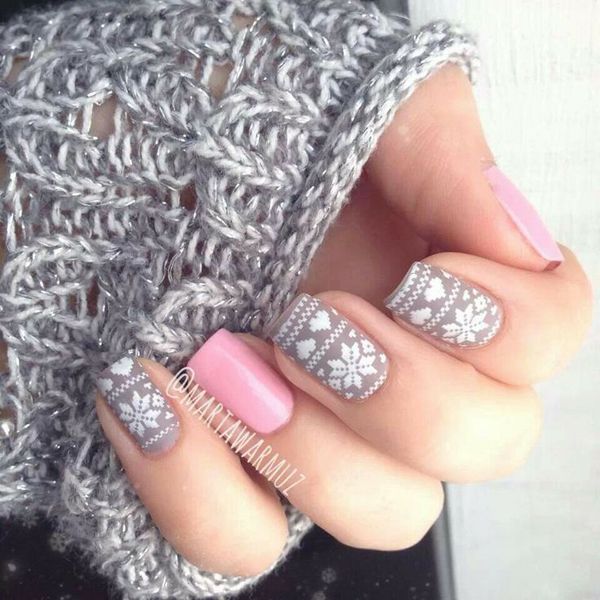 Glamorous and Classy Winter Nails