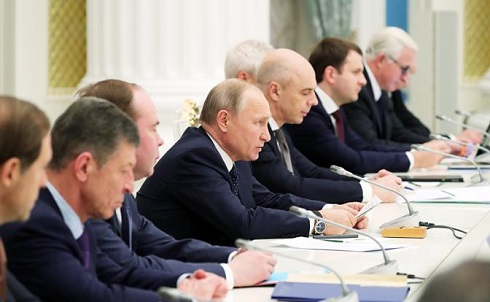 Нацпроекты откроют бизнесу путь к «распилу» Нацпроекты откроют бизнесу путь к «распилу»