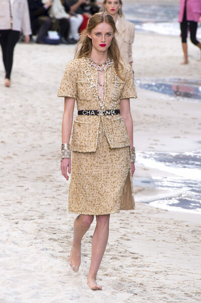 Chanel, весна-лето 2019