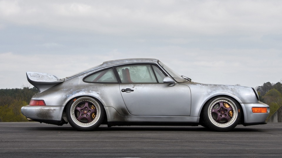 С молотка уйдет редчайшая Carrera RSR 3.8, которая простояла всю жизнь. Фото 1