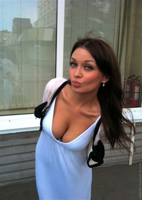 Девушки из социальных сетей (50 фото) Девушки из социальных сетей (50 фото)