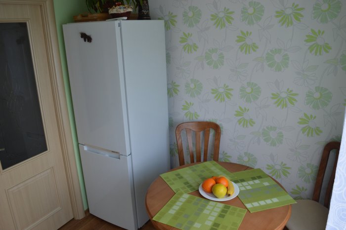 Кухня-яблочко 7,5 кв м Кухня-яблочко 7,5 кв м