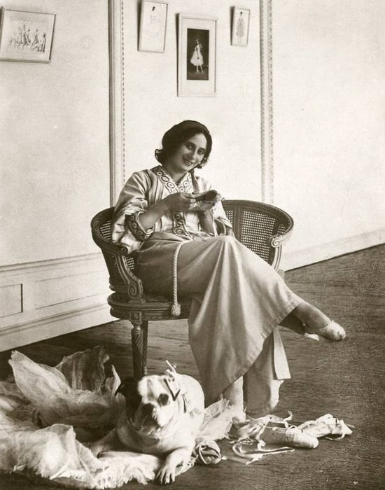 Великая Анна Павлова – прима-балерина, у которой было настоящее лебединое озеро Великая Анна Павлова – прима-балерина, у которой было настоящее лебединое озеро