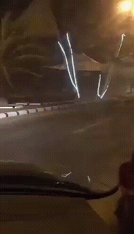 10 раз подумать стоит gif, ветер, погода, подстава, прикол, сдувает, ураган, шторм, юмор