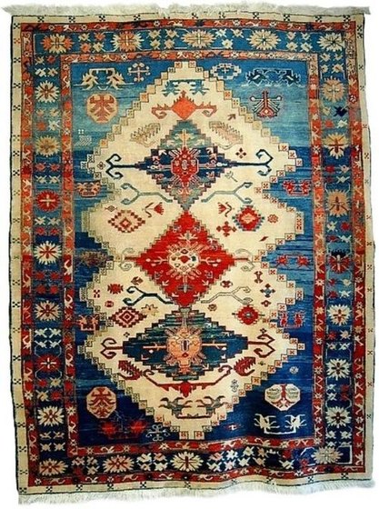 Советский шик: как одеться в ковер и стать самой модной