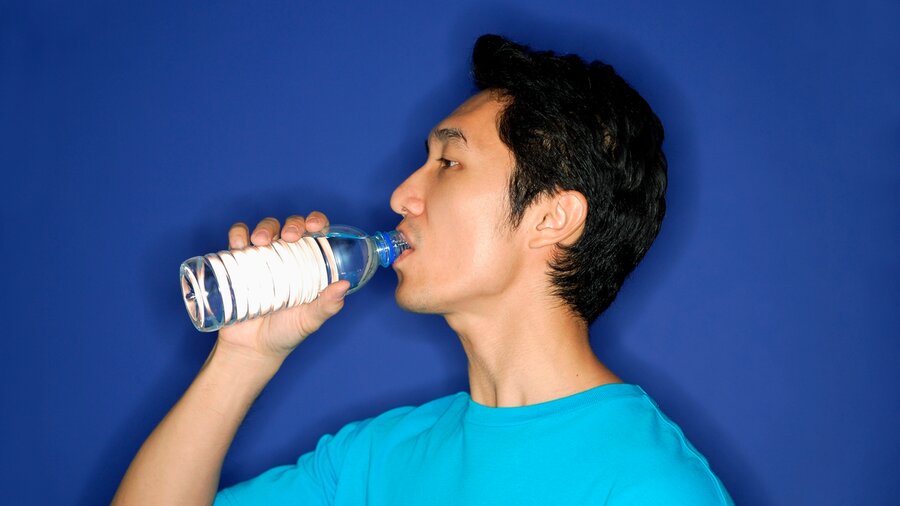 Опровергнуто утверждение о норме воды в день