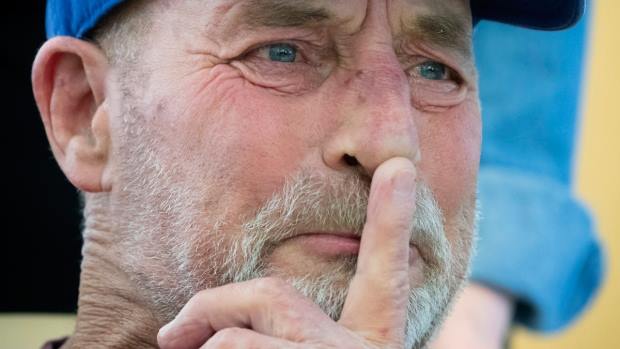 Мозг мужчины признали мертвым и его тело отключили от аппаратов. А потом он внезапно полностью пришел в себя Мозг мужчины признали мертвым и его тело отключили от аппаратов. А потом он внезапно полностью пришел в себя