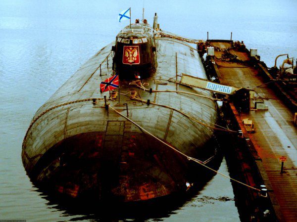 August 12 - the anniversary of the submarine "Kursk" Russian history