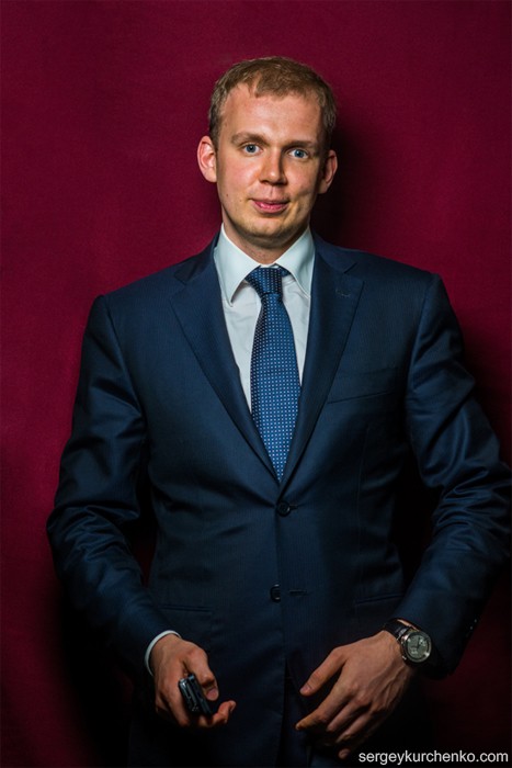 Новые власти Украины "потеряли" близких к Януковичу олигархов