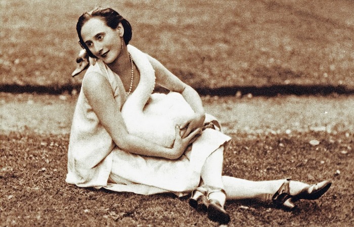 Великая Анна Павлова – прима-балерина, у которой было настоящее лебединое озеро Великая Анна Павлова – прима-балерина, у которой было настоящее лебединое озеро