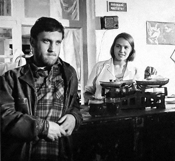 Первые роли в кино любимых советских актеров Первые роли в кино любимых советских актеров