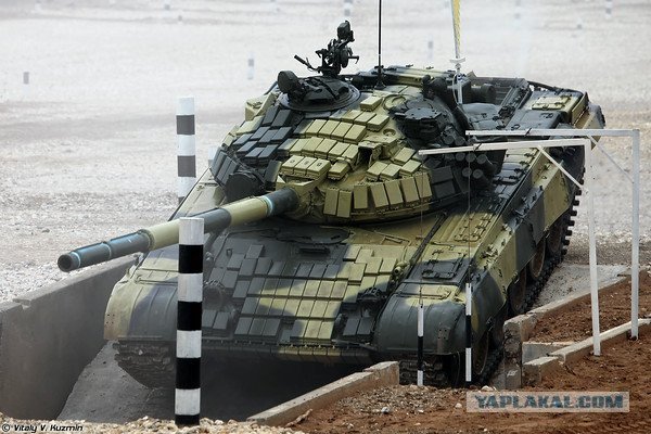 Превратившийся в «подводную лодку» танк Т-72 впечатлил аргентинцев.