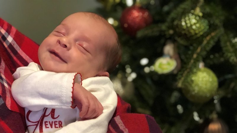 Из эмбриона, который заморозили 24 года назад, родился младенец Из эмбриона, который заморозили 24 года назад, родился младенец в мире, дети, люди, наука, рождение, эмбрион