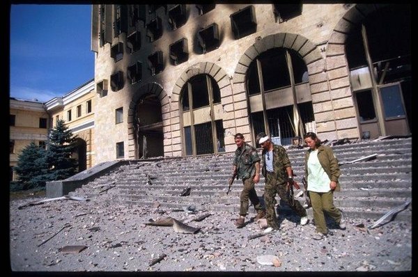 1993 год в цвете: Современность, успевшая стать историей 1993 год в цвете: Современность, успевшая стать историей