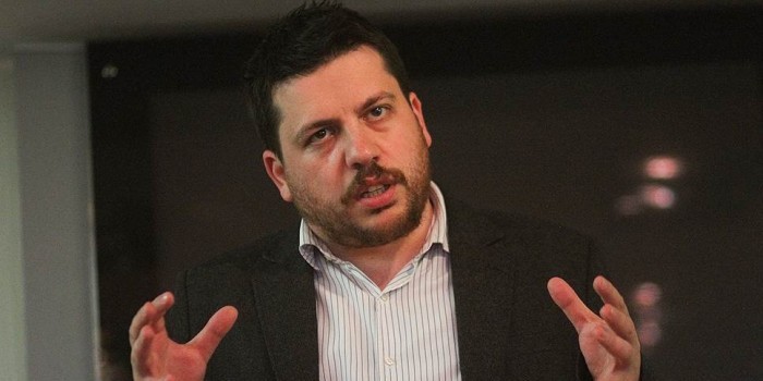 Соратник Навального заблокировал критикующего его администратора ВКонтакте