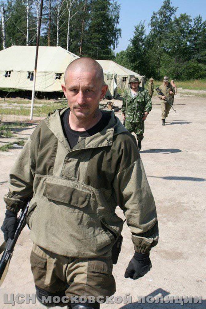 Обращение к Дмитрию Дюжеву, которого обидели "неблагодарные" зрители. Обращение к Дмитрию Дюжеву, которого обидели "неблагодарные" зрители.