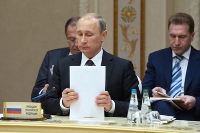 Россия создаст госкорпорацию в ответ на санкции Россия создаст госкорпорацию в ответ на санкции