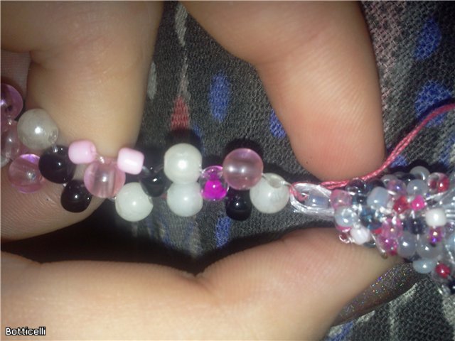 Воздушные бусы из бисера