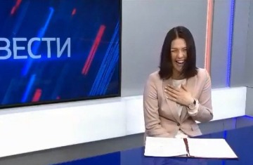 Почему, когда ведущая «Вестей» смеется над социальными пособиями, выть хочется