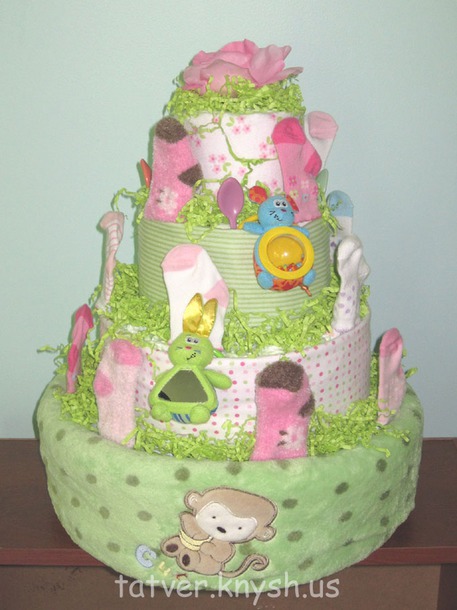 Подарок "Торт" из памперсов. Идеи и воплощение.