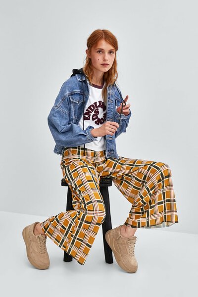 Кроссовки Zara