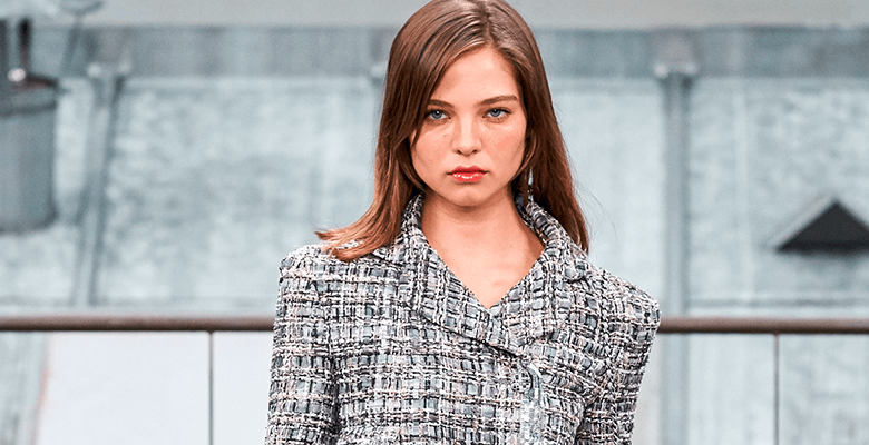 Алеся Кафельникова стала самой обсуждаемой моделью недель моды