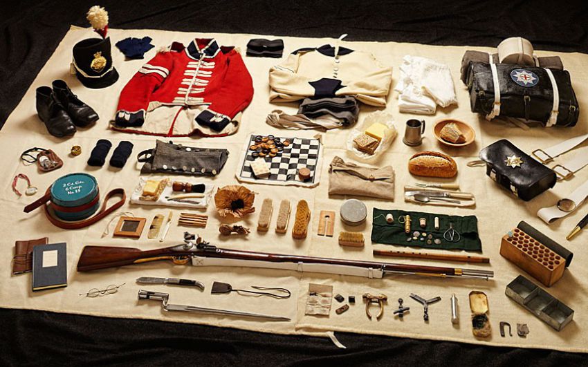 Ammunition and clothing British soldier warrior, ammunition