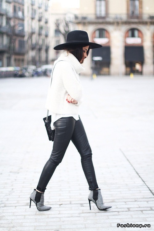 Свежие образы со свитерами oversize Свежие образы со свитерами oversize