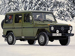 В Германии выставили на продажу первый Mercedes-Maybach G650 Landaulet