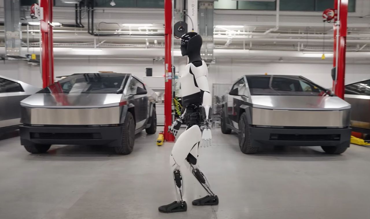 На заводах Tesla появятся тысячи человекоподобных роботов На заводах Tesla появятся тысячи человекоподобных роботов