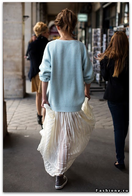Свежие образы со свитерами oversize Свежие образы со свитерами oversize