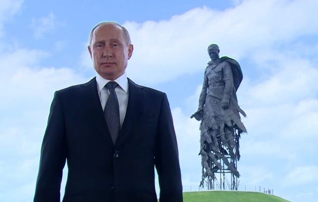 Долгий путь к изменению Конституции и обретению суверенитета