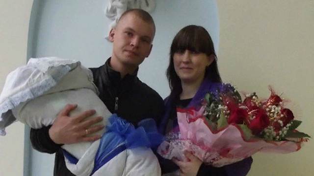 Осиротели трое детей: мужчина убил жену и покончил с собой в Свердловской области
