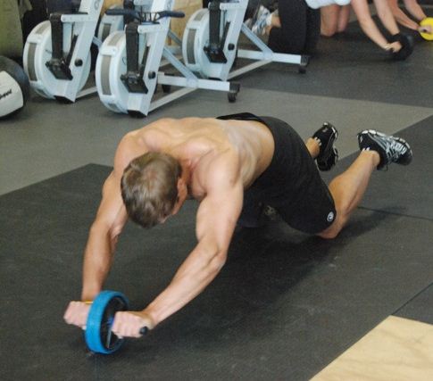 Гимнастический ролик для мышц пресса Бодибилдинг и фитнес