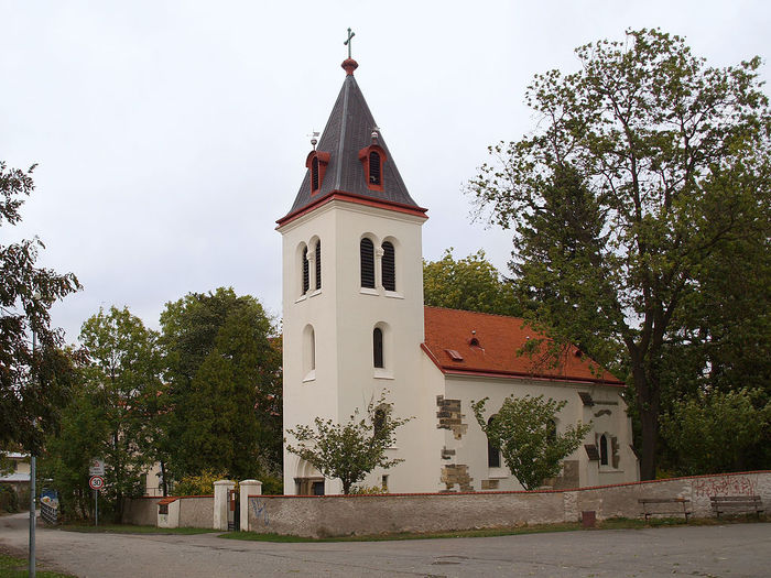 1024px-Kostel_NPM_Záběhlice_-_šířka_2009 (700x525, 102Kb)