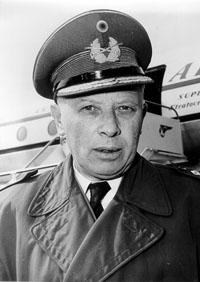Heusinger Adolf.jpg Heusinger Adolf.jpg