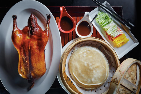 Утка по-пекински: лучшее блюдо для праздничного стола