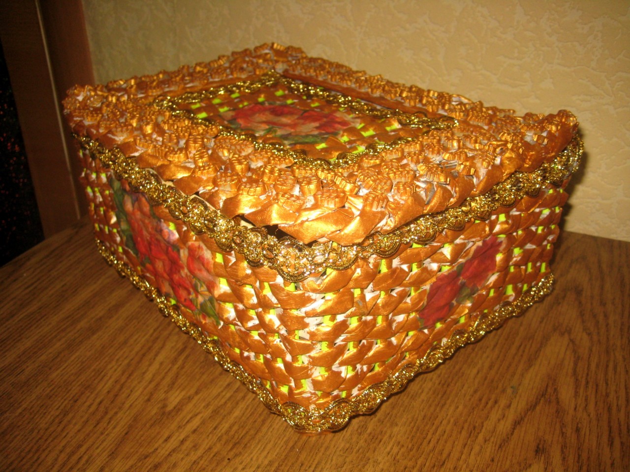 Коробка из макарон Коробка из макарон
