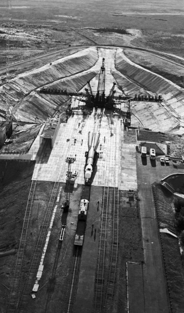 «Союз» без номера. В 1975 году советские космонавты выжили, упав из космоса «Союз» без номера. В 1975 году советские космонавты выжили, упав из космоса