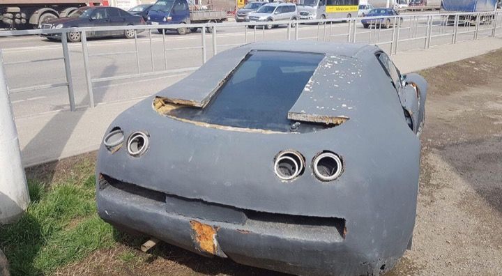 Эсклюзивный Bugatti Veyron рекламирует покос травы в Краснодаре Эсклюзивный Bugatti Veyron рекламирует покос травы в Краснодаре