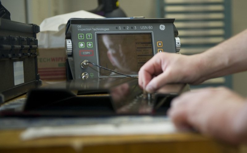 На заводе по сборке F-22