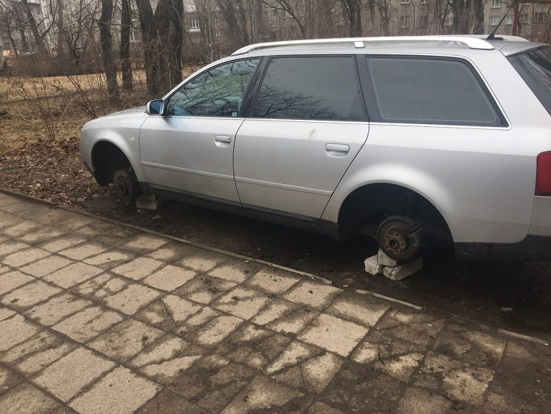 Автомобильная месть. Бессмысленная и беспощадная!