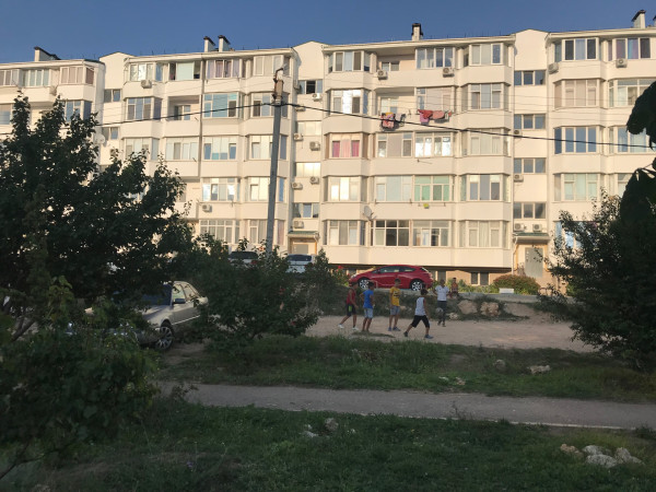 Как издеваются над севастопольскими детьми