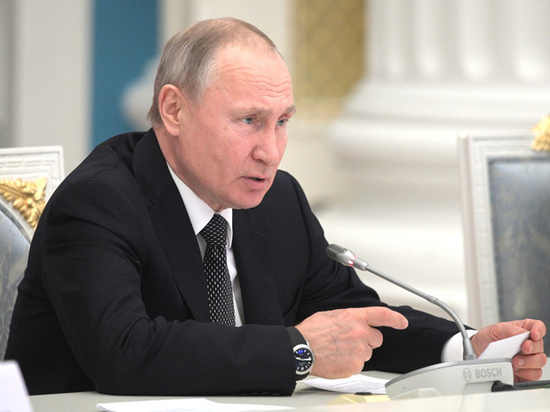 Путин получит новые полномочия сразу после голосования по Конституции Путин получит новые полномочия сразу после голосования по Конституции