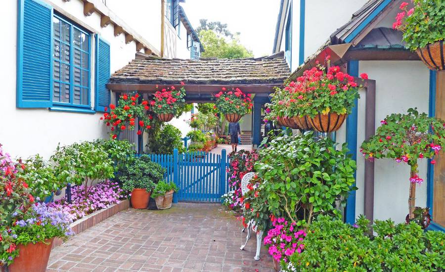 CARMEL-BY-THE-SEA, ���������� -������ �� ������� ���� ��� ���������