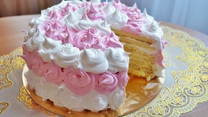 Фото к рецепту: Торт «Молочная девочка» («Milch-Madchen») Фото к рецепту: Торт «Молочная девочка» («Milch-Madchen»)