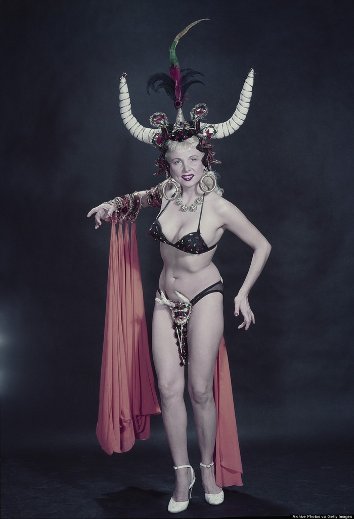 Краткая, но потрясающая история бурлеска в 1950 х годах burlesque15 Краткая, но потрясающая история бурлеска в 1950 х годах