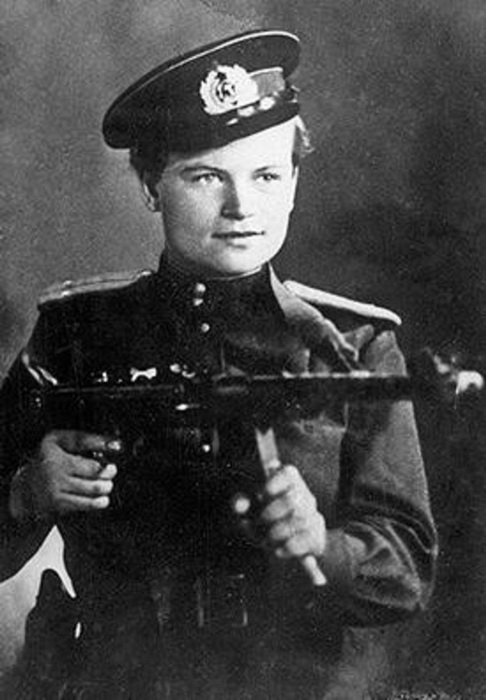 Евдокия Завалий - бесстрашная защитница Родины. Евдокия Завалий - бесстрашная защитница Родины.