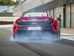Для преемника 650S разработали новый четырехлитровый V8
